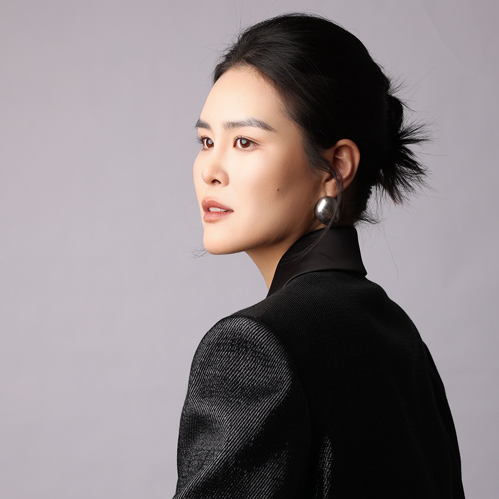 图片[35]-第15届10+3 SHOWROOM青年设计师扶持计划入选名单公布-掌上艺赛-全球设计大赛及作品征集网站!发布标志logo征集、工业大赛、包装大赛、文创大赛、旅游商品大赛、吉祥物征集、建筑大赛、服装大赛、广告语征集、歌曲征集、征文征名、摄影大赛、书法大赛资讯征集平台