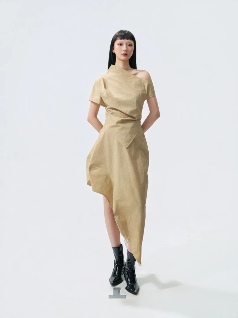 图片[49]-第15届10+3 SHOWROOM青年设计师扶持计划入选名单公布-掌上艺赛-全球设计大赛及作品征集网站!发布标志logo征集、工业大赛、包装大赛、文创大赛、旅游商品大赛、吉祥物征集、建筑大赛、服装大赛、广告语征集、歌曲征集、征文征名、摄影大赛、书法大赛资讯征集平台